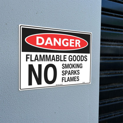 Danger Flammable Goods Sign - Image 2