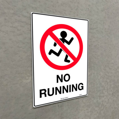No Running Prohibition Sign - Image 2